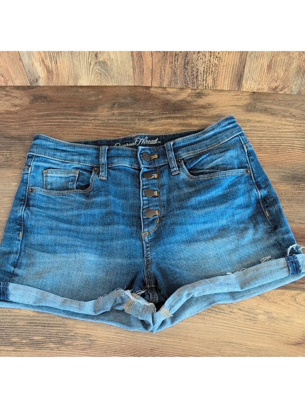 Universal Thread Button Fly Cut Off Jean Shorts 6/28R            M511